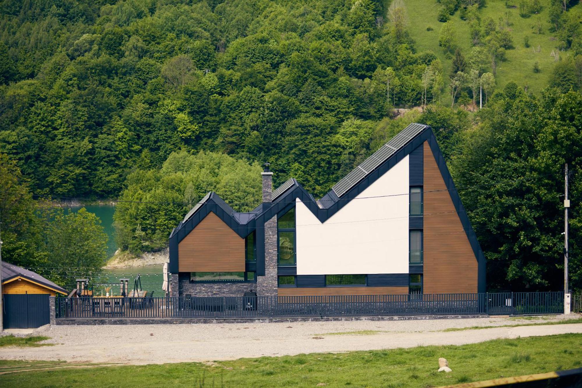 Utopia Lake View Tesila Ngoại thất bức ảnh