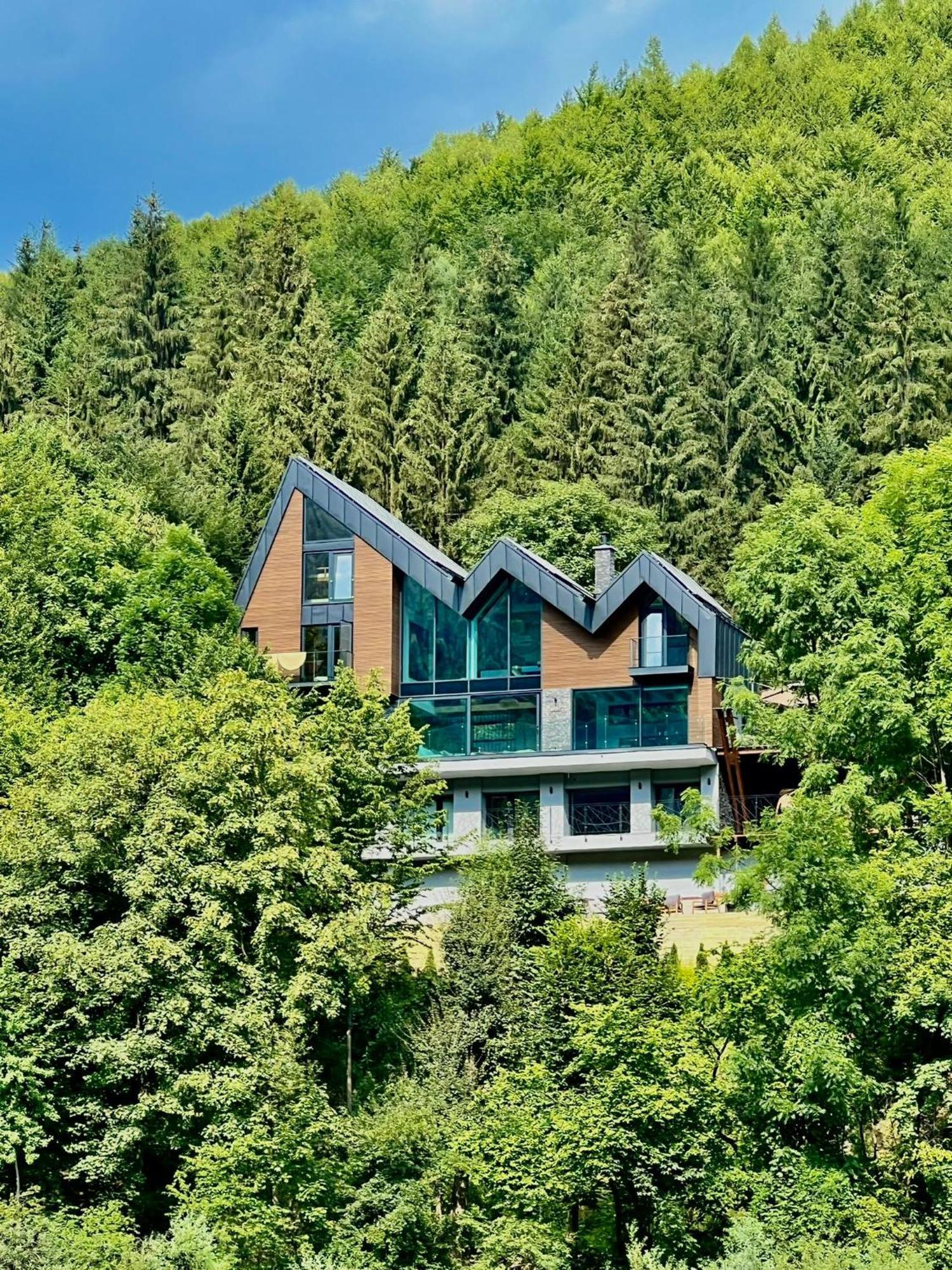 Utopia Lake View Tesila Ngoại thất bức ảnh
