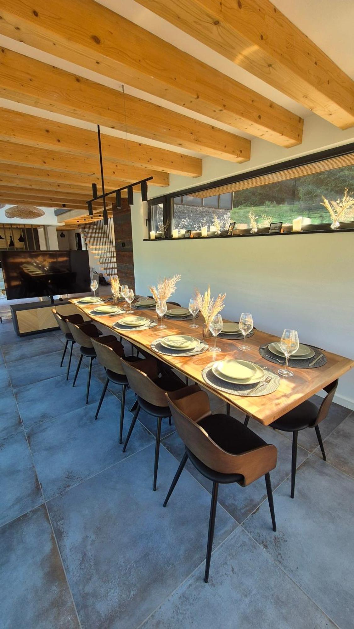 Utopia Lake View Tesila Ngoại thất bức ảnh