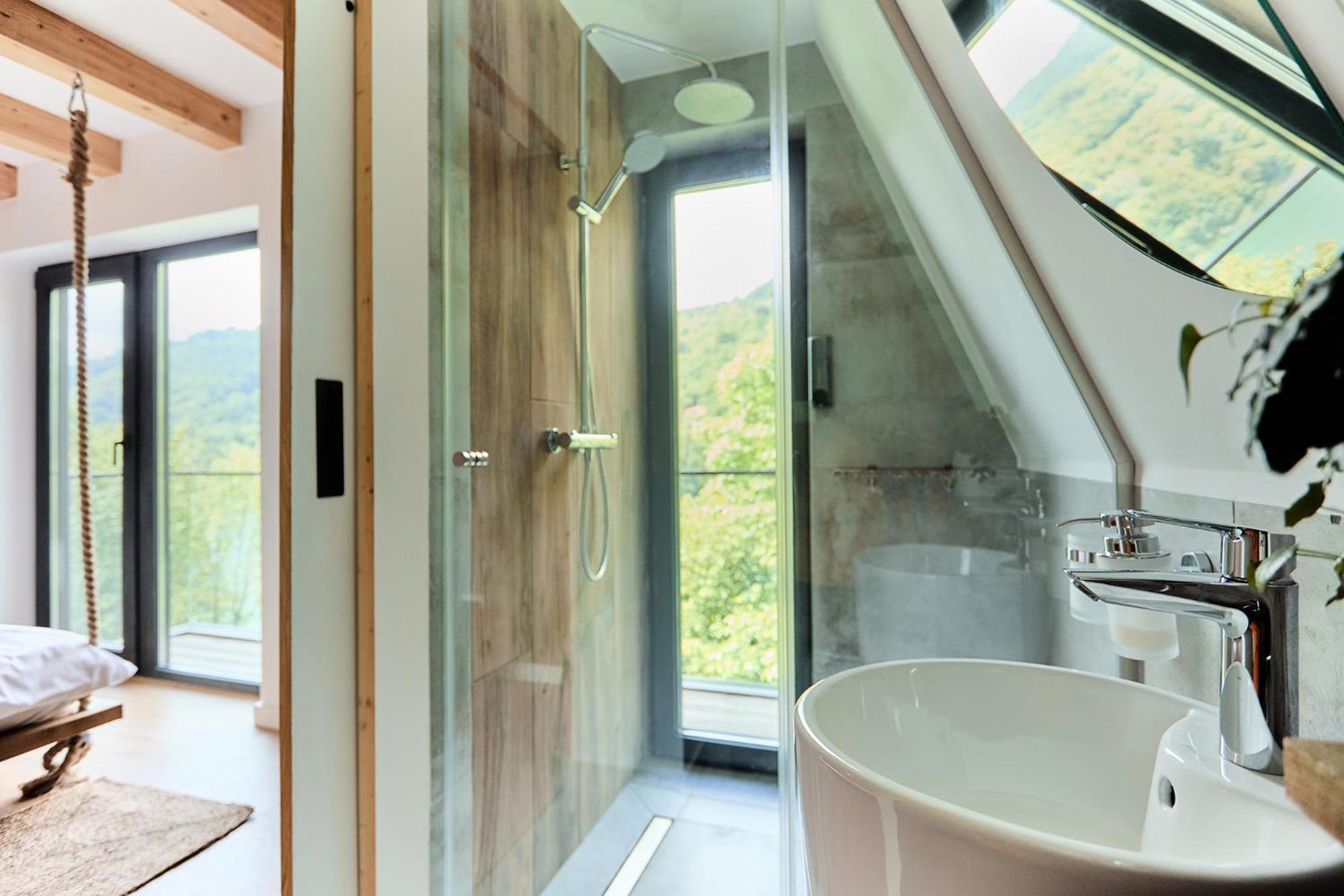 Utopia Lake View Tesila Ngoại thất bức ảnh